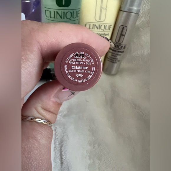 Clinique Makeup Lot of 6 Items Remover Face Cleanser Mascara Serum Lipstick Etc. - Picture 3 of 7